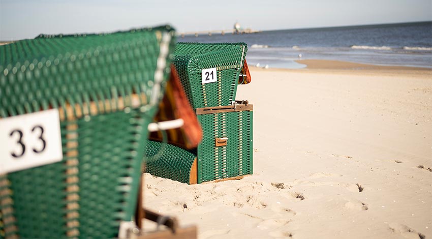 Strandkörbe am Strand von Zinnowitz auf Usedom.